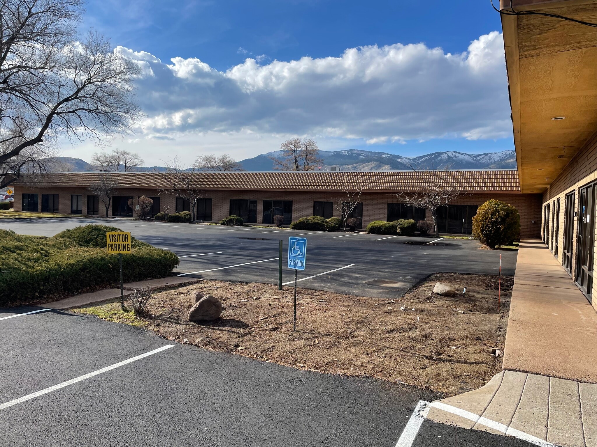 400 Hot Springs Rd, Carson City, NV for lease Primary Photo- Image 1 of 9