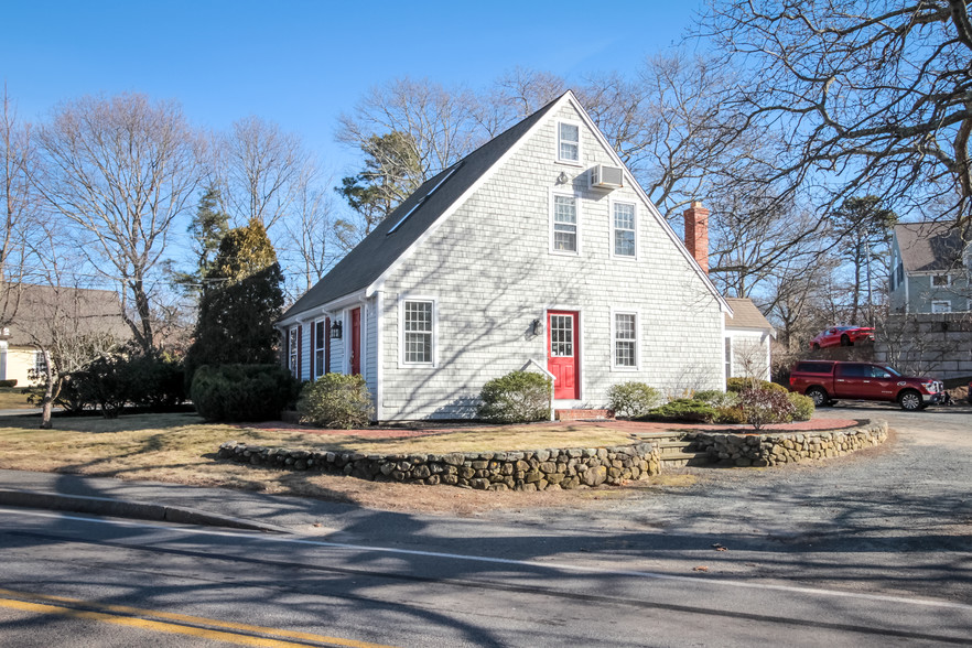 167 Lovells Ln, Marstons Mills, MA for sale - Building Photo - Image 1 of 1