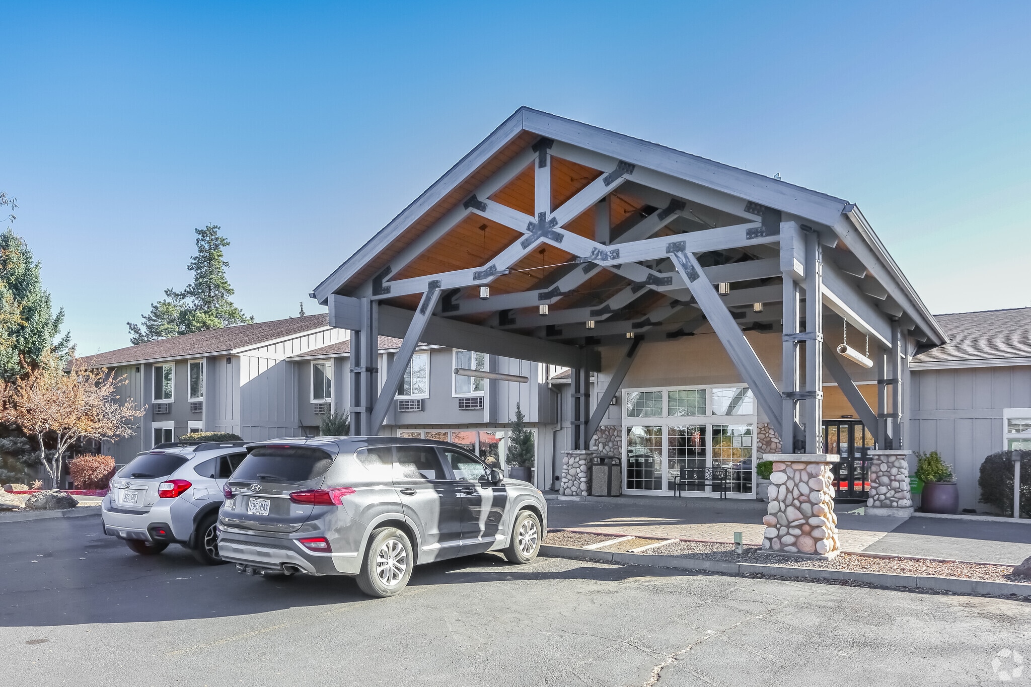 61200 S Highway 97, Bend, OR for sale Primary Photo- Image 1 of 17