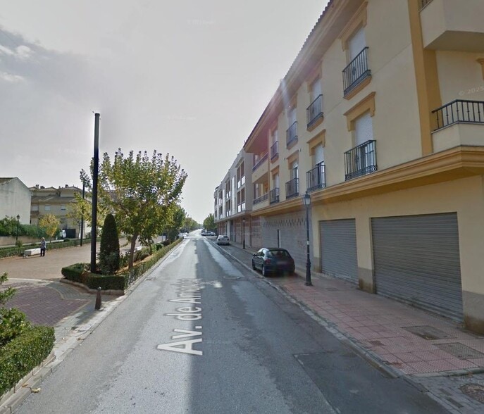 Calle Médico Don Rafael Moreno Peregrín, 1, Atarfe, Granada for sale - Building Photo - Image 3 of 4