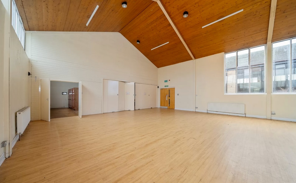 Blackwood Avenue, Linwood for sale - Interior Photo - Image 3 of 3