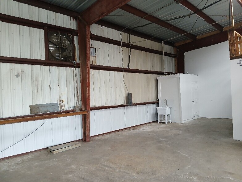 11234 Timber Tech Ave, Tomball, TX à louer - Photo du bâtiment - Image 2 de 16