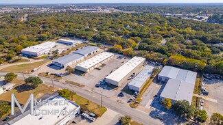 Plus de détails pour 1026 Shady Oaks Dr, Denton, TX - Local d'activités à louer