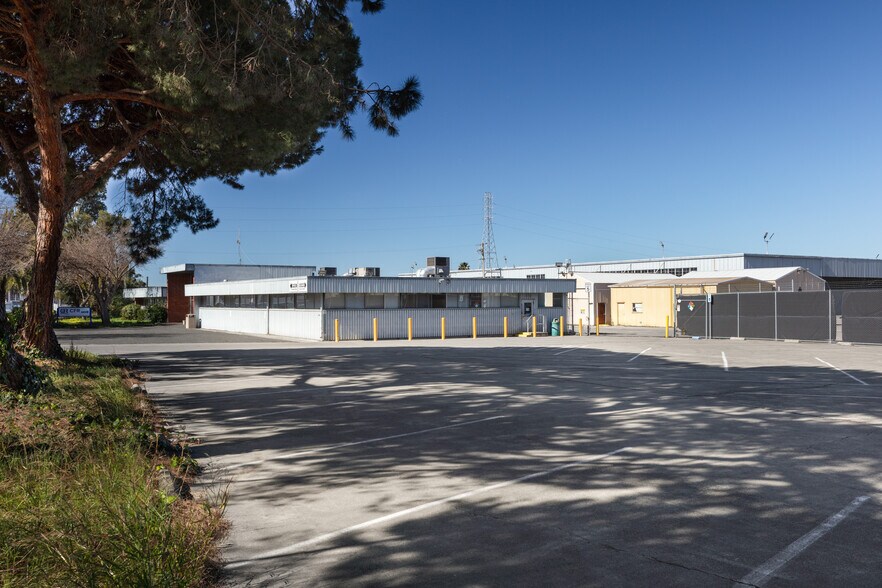 2875 Prune Ave, Fremont, CA à louer - Photo du bâtiment - Image 1 de 22