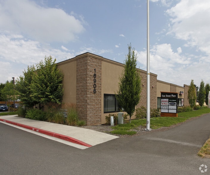 16904 SE 1st St, Vancouver, WA for lease - Primary Photo - Image 1 of 4