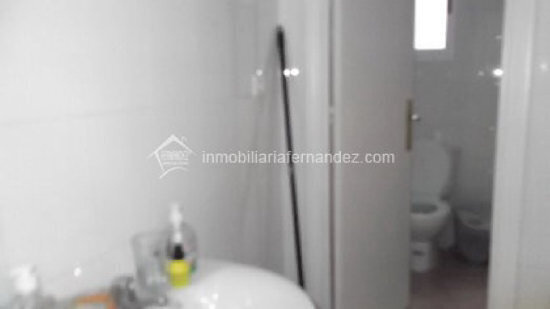 Retail in Cáceres for sale - Building Photo - Image 3 of 7