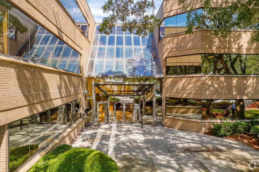 33920 N US Hwy 19, Palm Harbor, FL à louer - Photo du bâtiment - Image 3 de 7