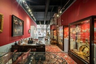 1070 Madison Ave, New York, NY à louer Photo du bâtiment- Image 2 de 4