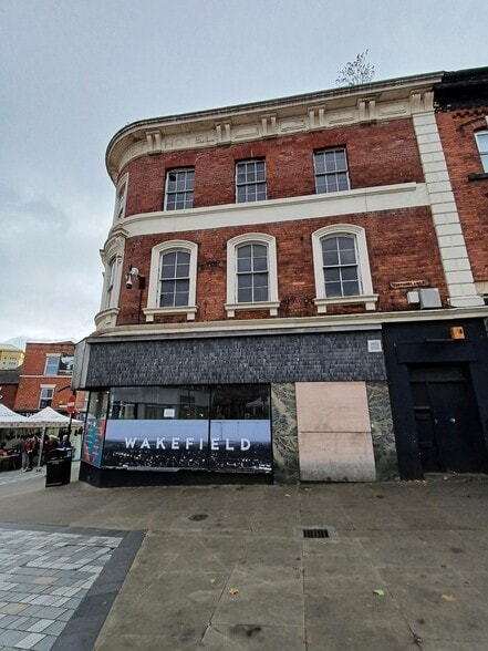 1-3 Westmorland St, Wakefield à vendre - Photo du bâtiment - Image 3 de 7