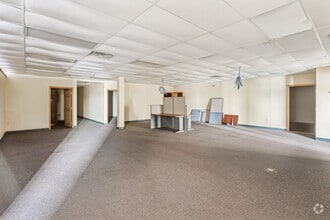 1910 Minno Dr, Johnstown, PA for lease Interior Photo- Image 2 of 3