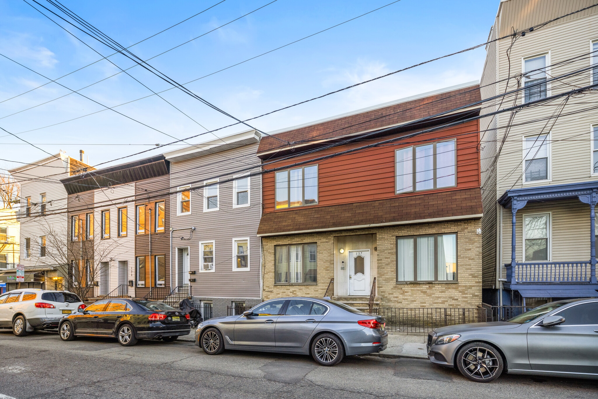 135-137 Griffith St, Jersey City, NJ for sale Primary Photo- Image 1 of 28