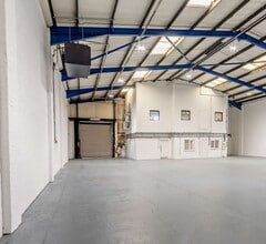 Blenheim Rd, High Wycombe à louer Photo intérieure- Image 2 de 3