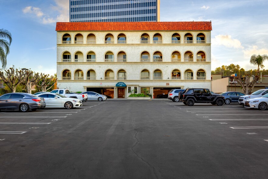 15915 Ventura Blvd, Encino, CA à vendre - Autre - Image 3 de 13