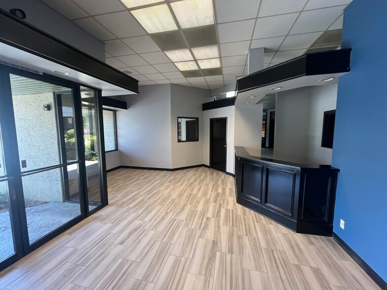 9567 Arrow Route, Rancho Cucamonga, CA for lease - Building Photo - Image 3 of 11
