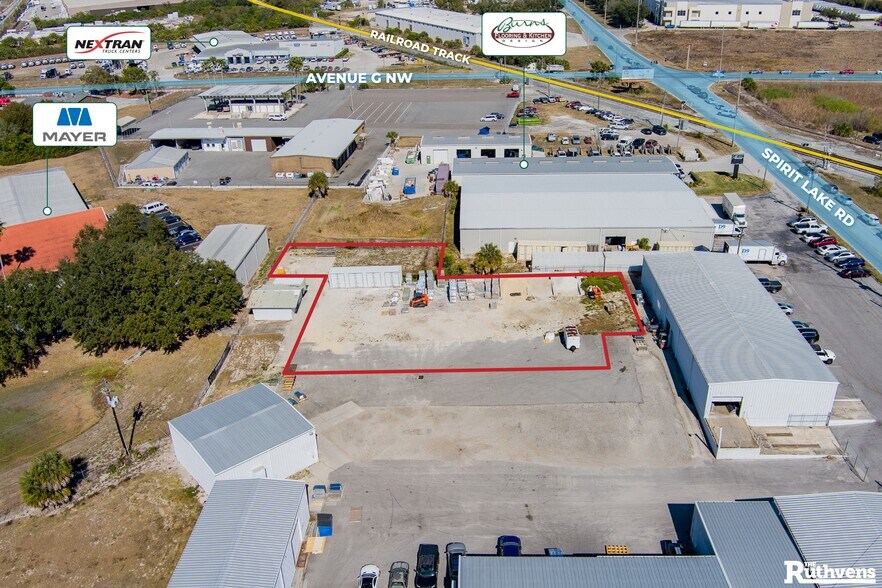 14 Spirit Lake Rd, Winter Haven, FL à louer - Photo du bâtiment - Image 3 de 6
