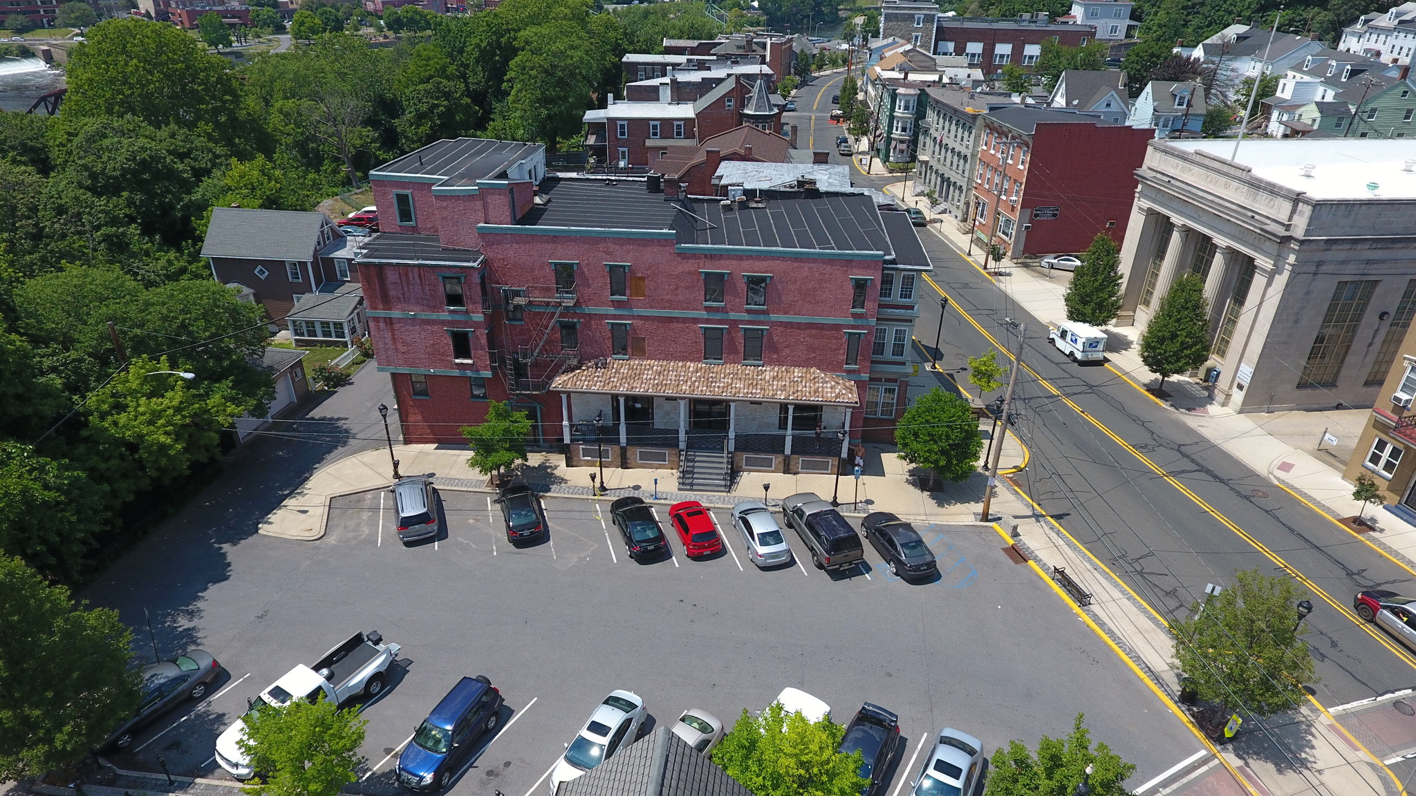 120 S Main St, Phillipsburg, NJ à vendre Photo du bâtiment- Image 1 de 1