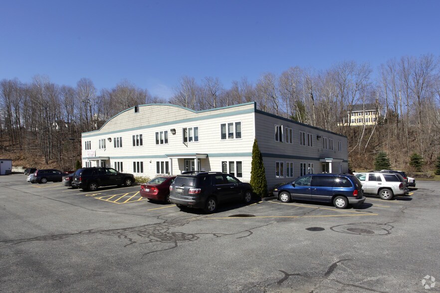 47 Water St, Hallowell, ME à vendre - Photo du bâtiment - Image 2 de 2