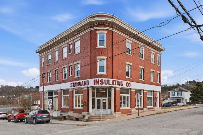 More details for 10 Chesapeake St, Lyndora, PA - Multifamily for Sale