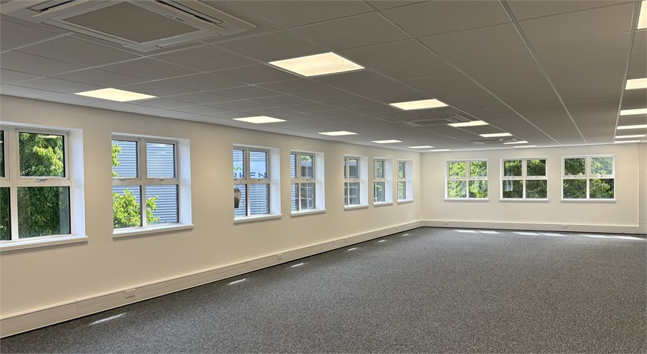 649 River Gdns, Feltham à louer Photo intérieure- Image 1 de 1