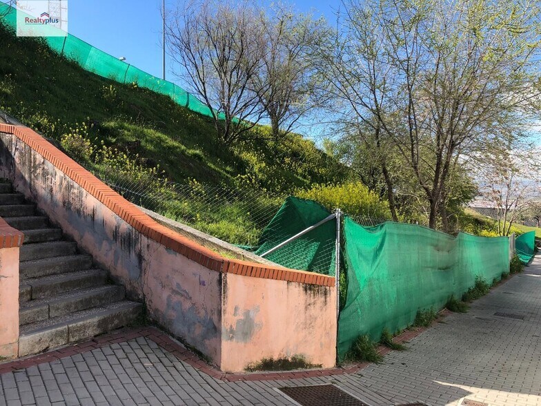 Terrain dans Granada, Granada à vendre - Autre - Image 2 de 4