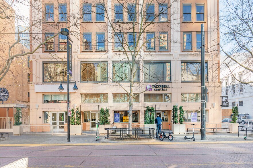 1107 9th St, Sacramento, CA for lease - Building Photo - Image 3 of 21