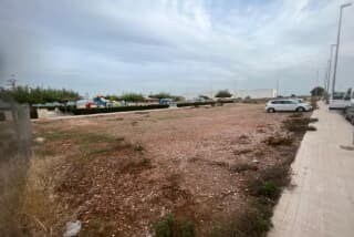 Carrer Enrique Giner, 83, Nules, Castellón à vendre - Photo du bâtiment - Image 2 de 4