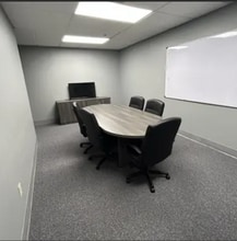 7 Sperti Dr, Edgewood, KY for lease Interior Photo- Image 1 of 5