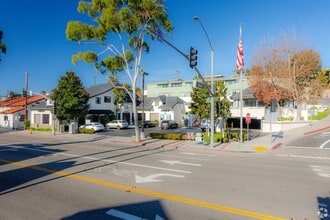 312 Broadway St, Laguna Beach, CA à louer Photo du bâtiment- Image 2 de 7