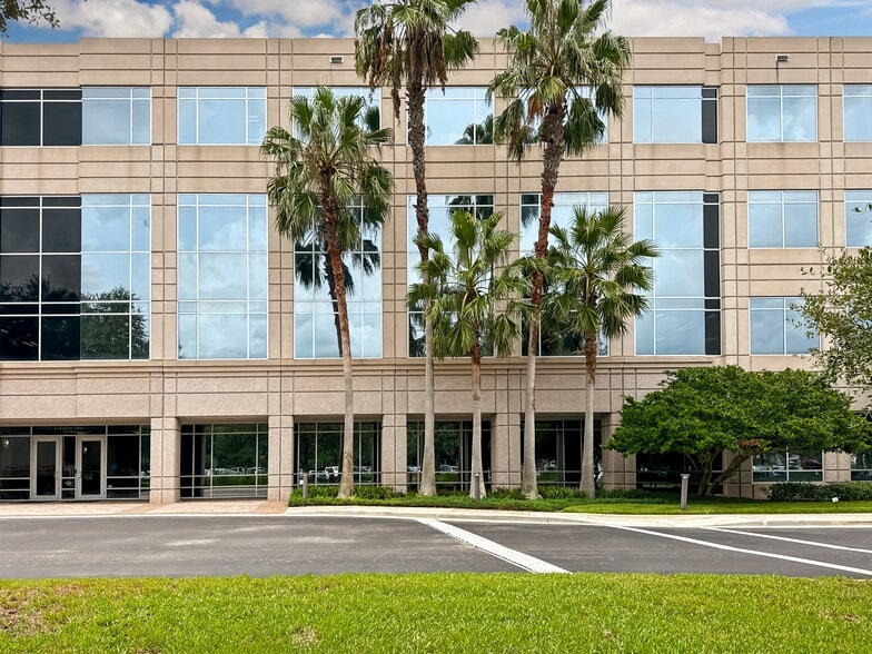 12724 Gran Bay Pkwy W, Jacksonville, FL for lease - Building Photo - Image 2 of 4