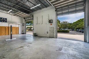 4700 W Prospect Rd, Fort Lauderdale FL - Warehouse