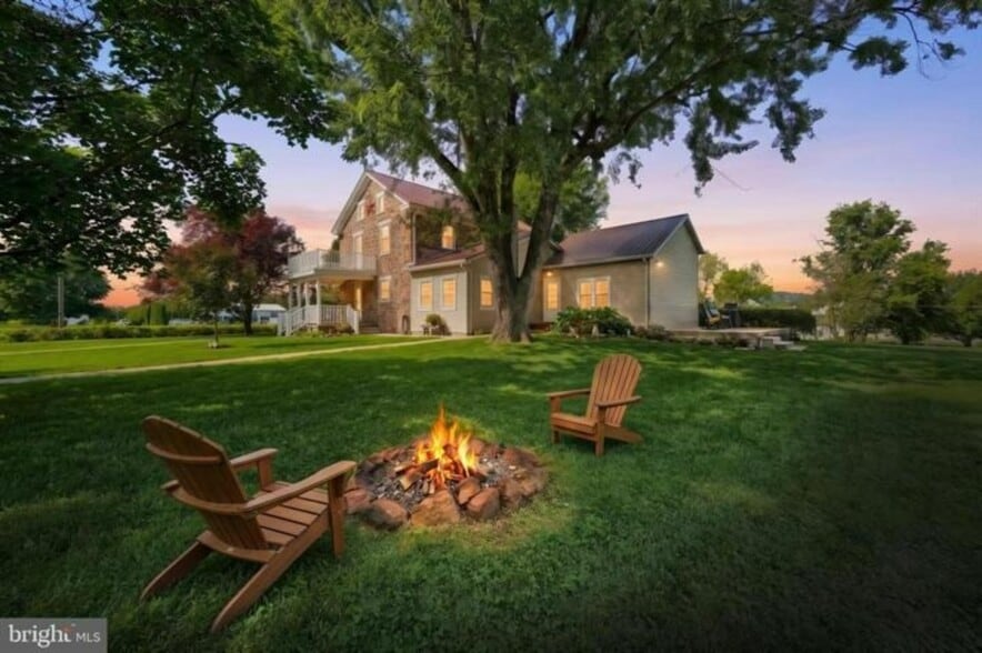 4951 Carlisle Rd, Dover, PA à vendre - Photo du bâtiment - Image 2 de 55