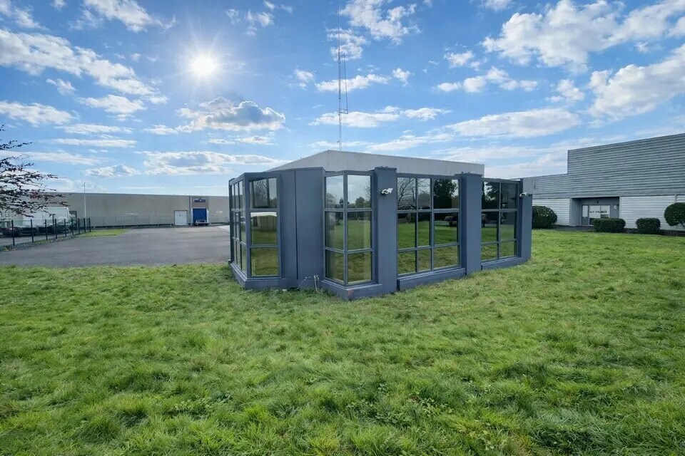 Industriel dans Thouaré-sur-Loire à vendre Photo du bâtiment- Image 1 de 5