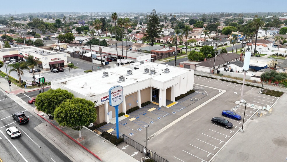 457 S Long Beach Blvd, Compton, CA for sale - Building Photo - Image 2 of 5