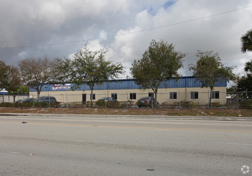 3921 Westgate Ave, West Palm Beach, FL for lease - Building Photo - Image 2 of 2