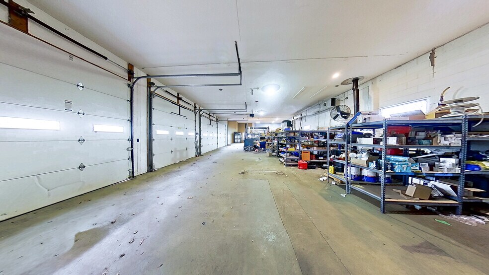 139 Route 526 Allentown, NJ portefeuille de 2 propriétés à vendre sur LoopNet.ca - Photo du bâtiment - Image 3 de 36