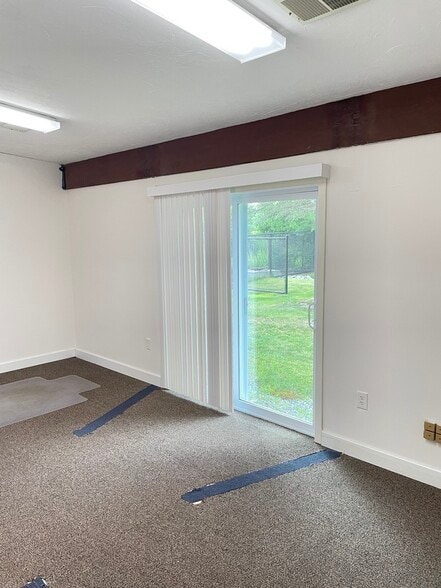 93 West St, Medfield, MA for lease - Building Photo - Image 3 of 21