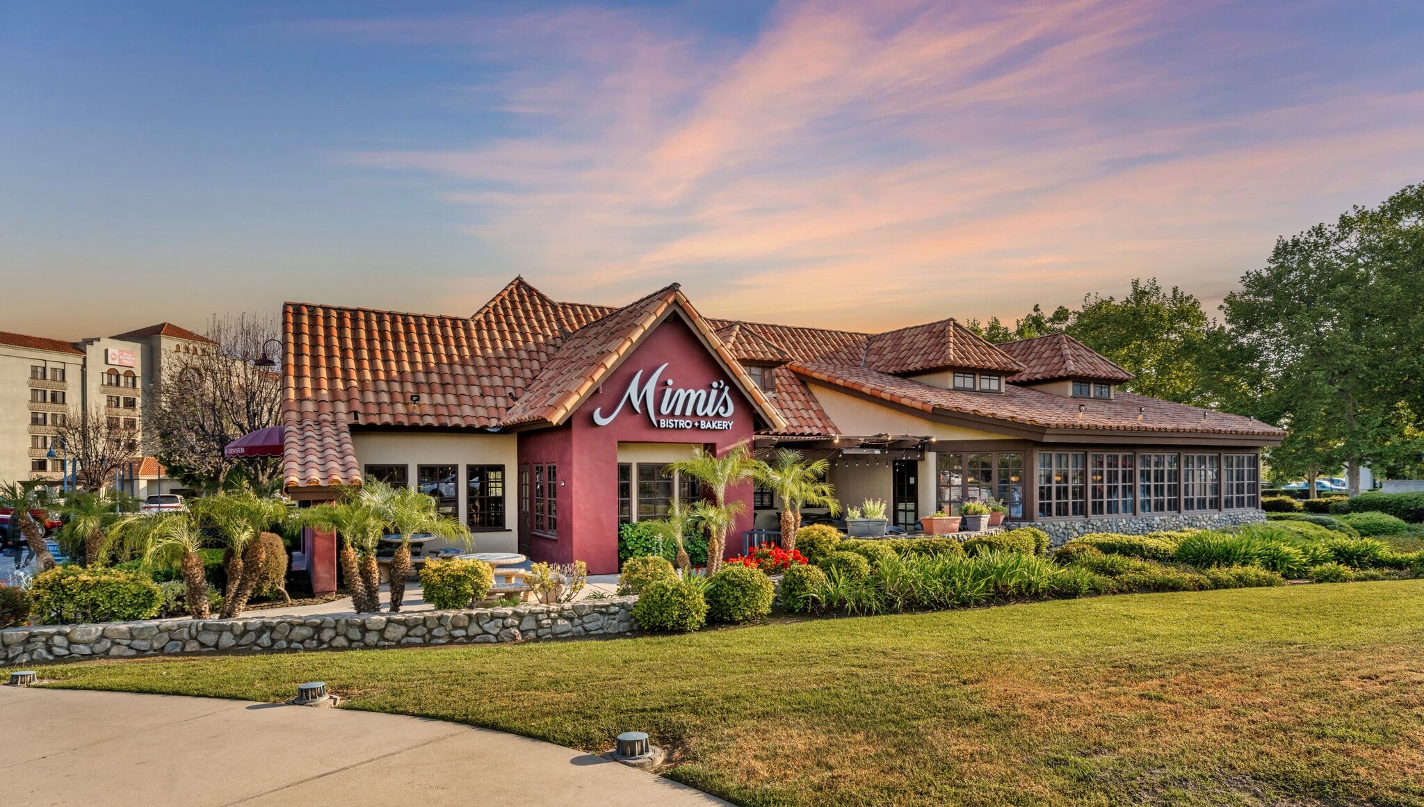 10909 Foothill Blvd, Rancho Cucamonga, CA for lease Building Photo- Image 1 of 7