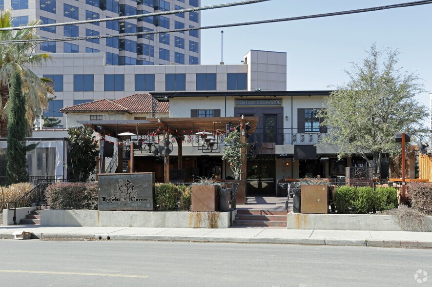 2533 McKinney Ave, Dallas, TX à vendre - Photo du bâtiment - Image 2 de 2