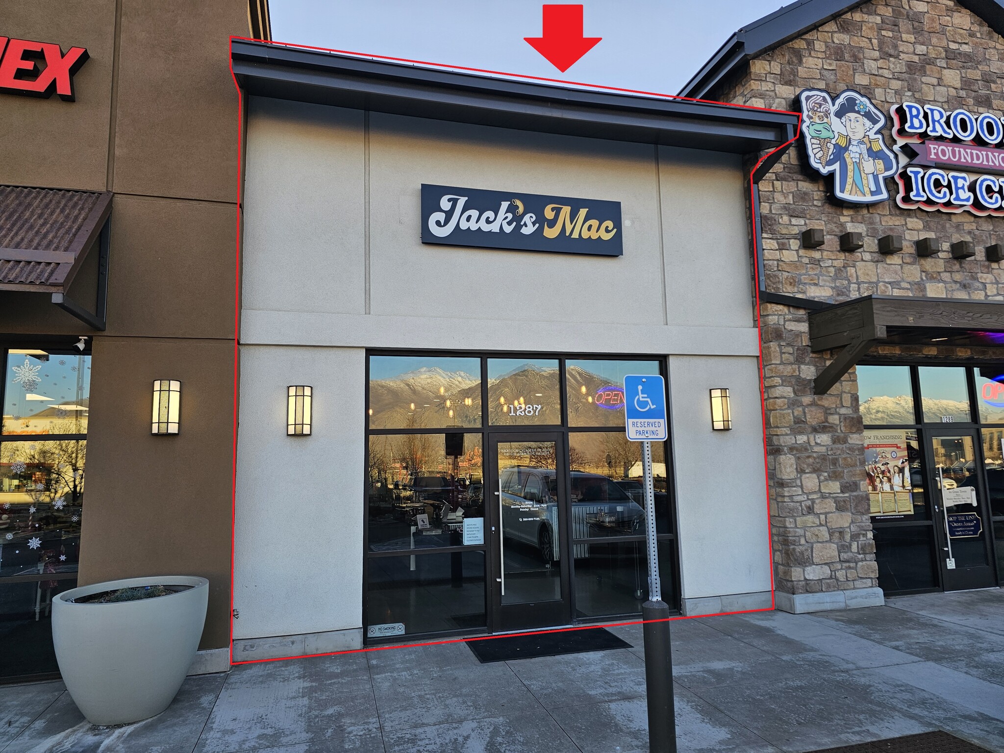 1287 N Canyon Creek Pky, Spanish Fork, UT for lease Primary Photo- Image 1 of 26