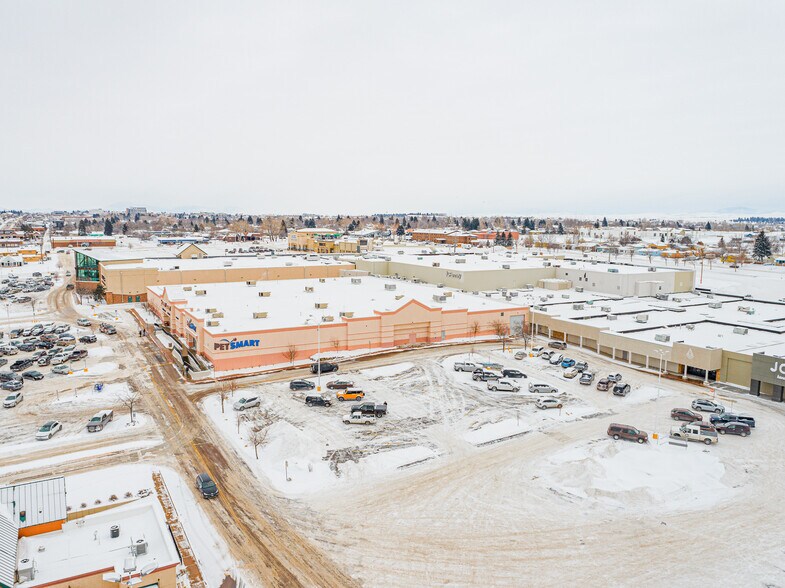 1200 10th Ave S, Great Falls, MT à louer - Photo du bâtiment - Image 3 de 20