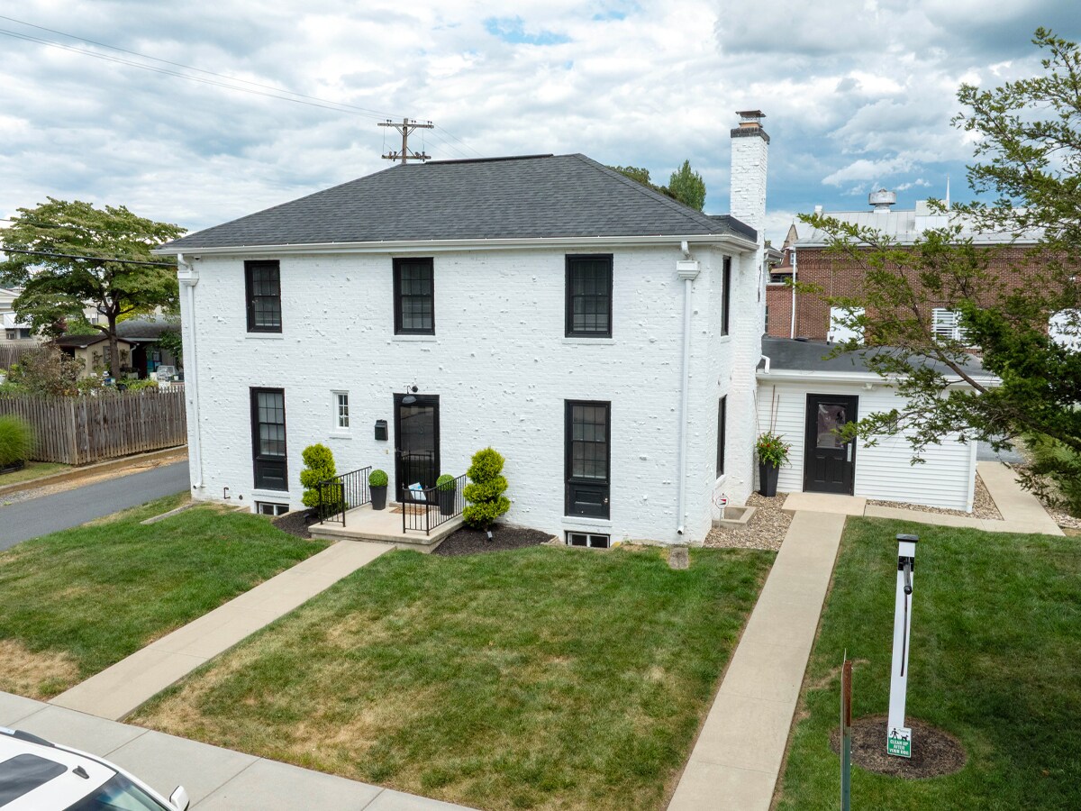 20 S 3rd St, Lebanon, PA à vendre Photo du bâtiment- Image 1 de 1