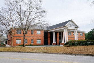 2075 Centre Pointe Blvd, Tallahassee, FL à louer Photo du bâtiment- Image 1 de 19