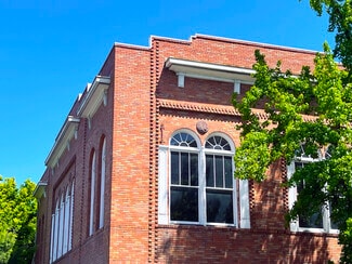 More details for 2101 L & 2107 L St. Retail – Retail for Sale, Sacramento, CA