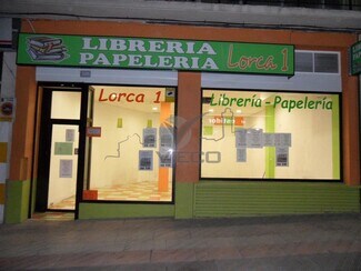 Plus de détails pour Multi-résidentiel à vendre