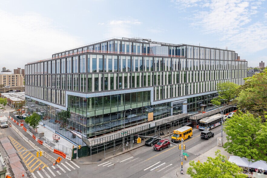 2440-2448 Fulton St, Brooklyn, NY à louer - Photo du bâtiment - Image 1 de 11