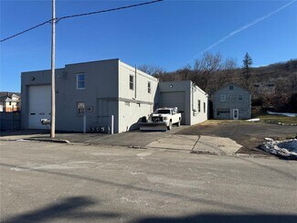 Plus de détails pour 38 Hall St, Binghamton, NY - Industriel à vendre