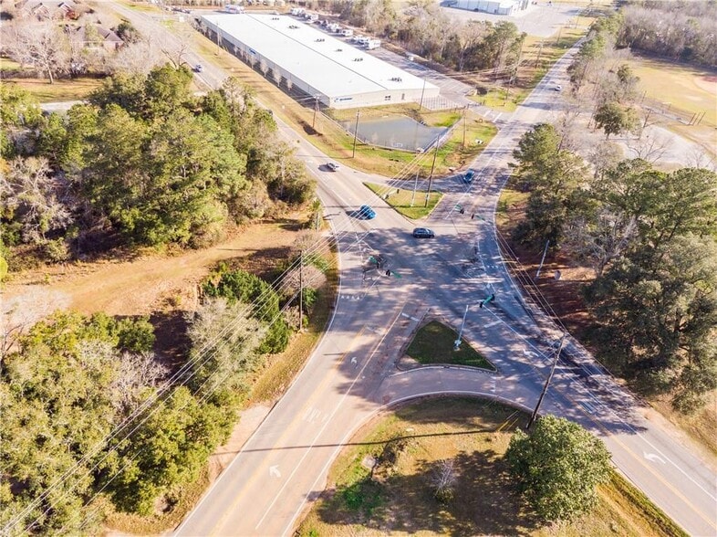 9250 Jeff Hamilton Rd, Mobile, AL for sale - Aerial - Image 3 of 7