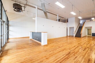 511-513 Main St, La Crosse, WI for lease Interior Photo- Image 2 of 20