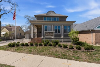 Plus de détails pour 6165 N Green Bay Ave, Glendale, WI - Bureau à vendre