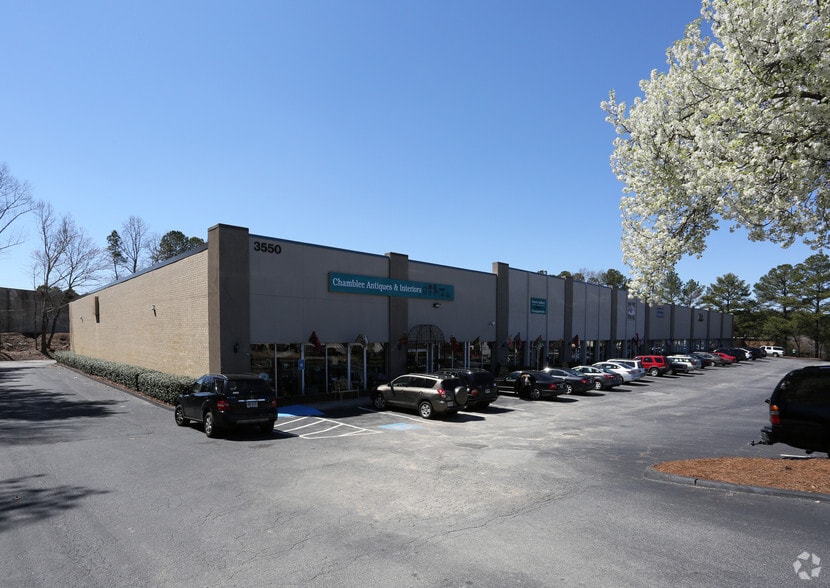 3550 Broad St, Chamblee, GA for lease - Primary Photo - Image 1 of 1